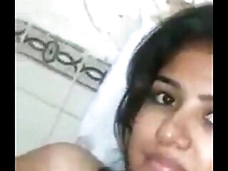 Indian College Girl Komal Nude Desi Honey - FuckMyIndianGF.com